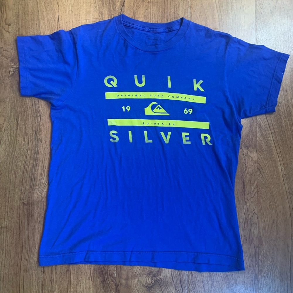 Quicksilver men’s T-Shirt sizes M